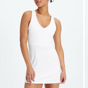 NWT Fabletics Women's White On-The-Go Built-In Bra Dress Size M Activewear